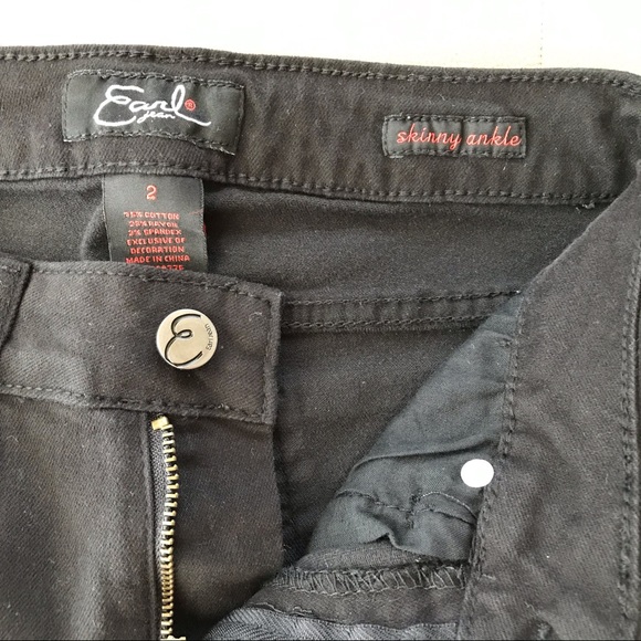 ♻️Reposted NWOT Earl Jeans embroidered & studded skinny jeans - Picture 15 of 16